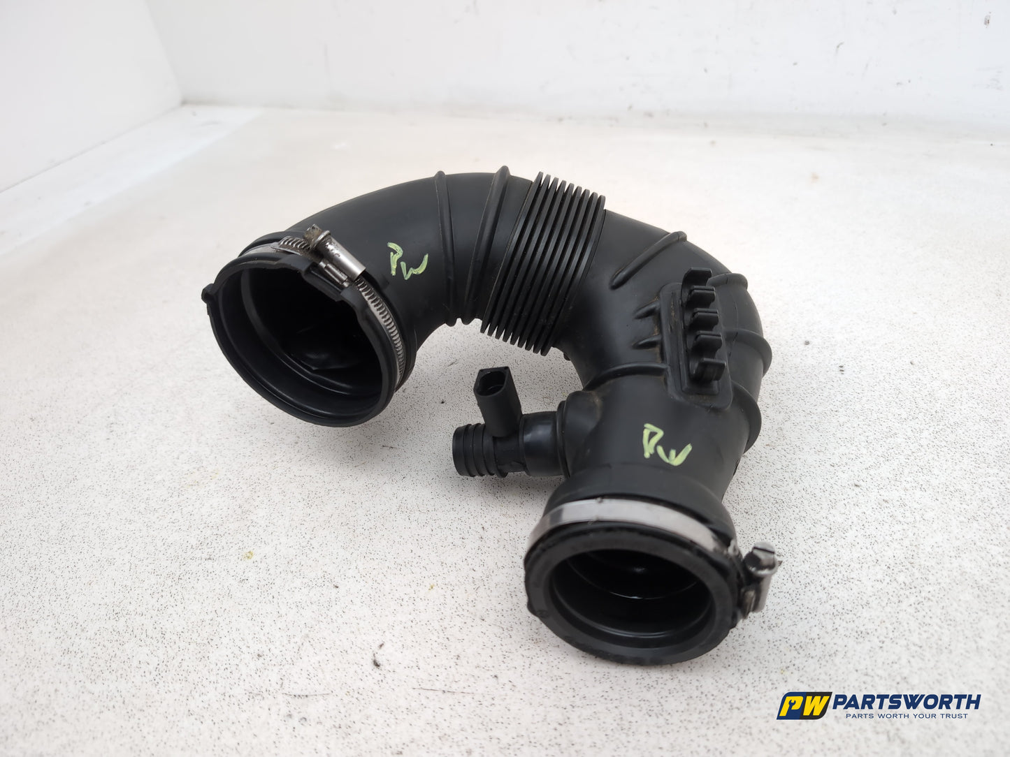 Mercedes-Benz C250 Amg Sport Ed125 Cdi Bcy Air Intake Pipe A6510940797 2007-2014 - photo 5