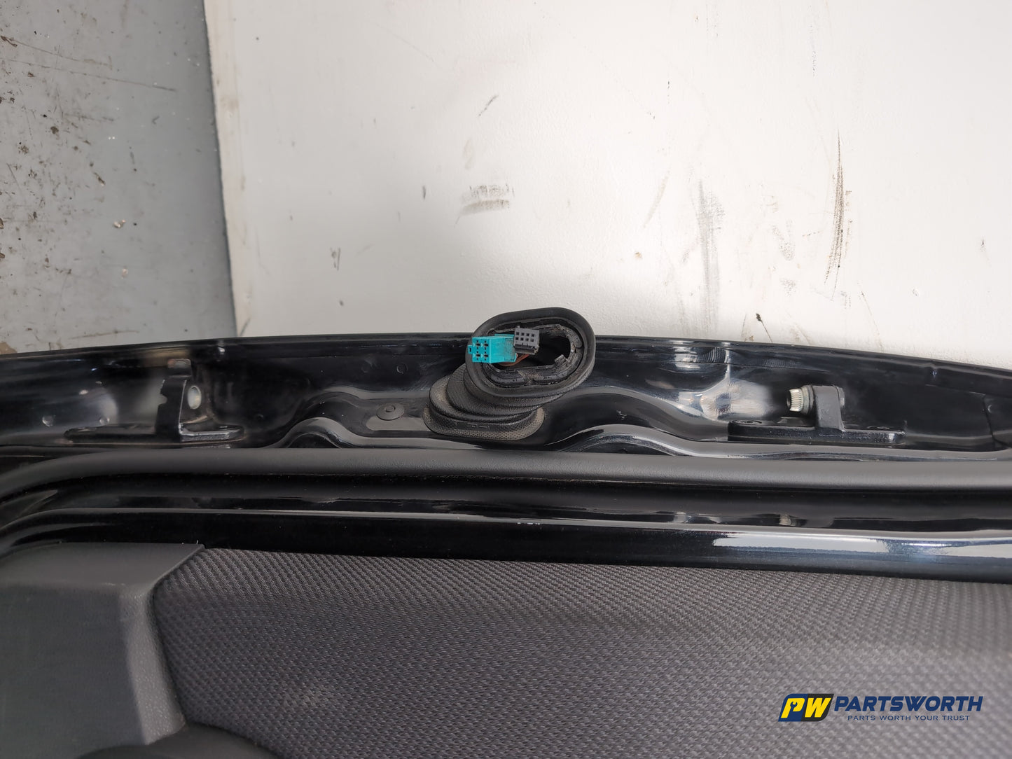 Door Rear RH 14