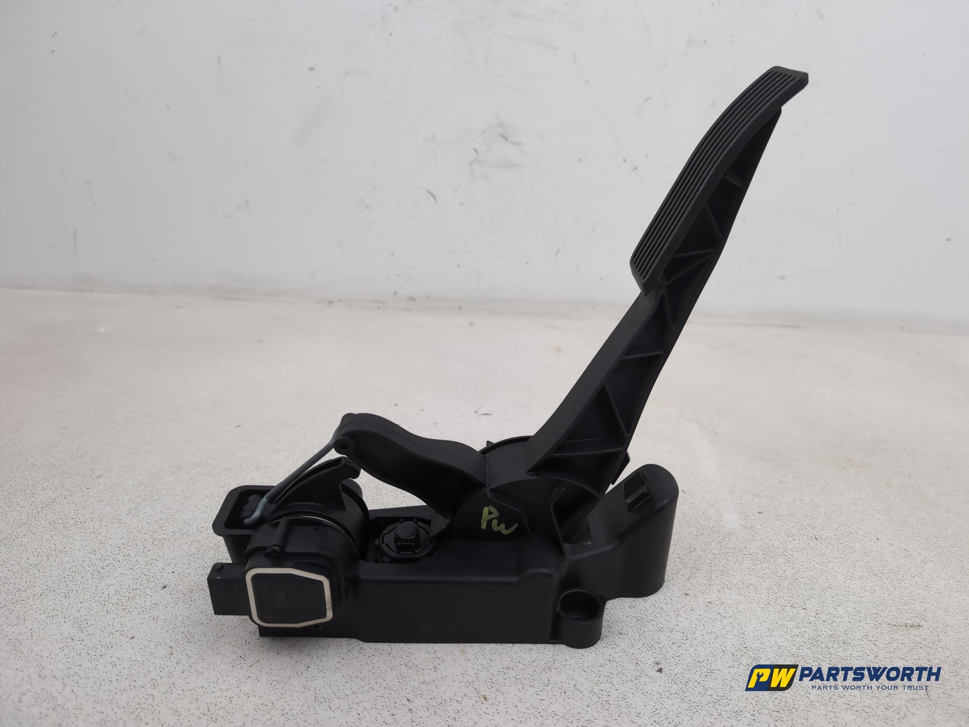 Mercedes-Benz B160 Sport Cvt Accelerator Pedal Throttle 91754020 2005-2011 - photo 2