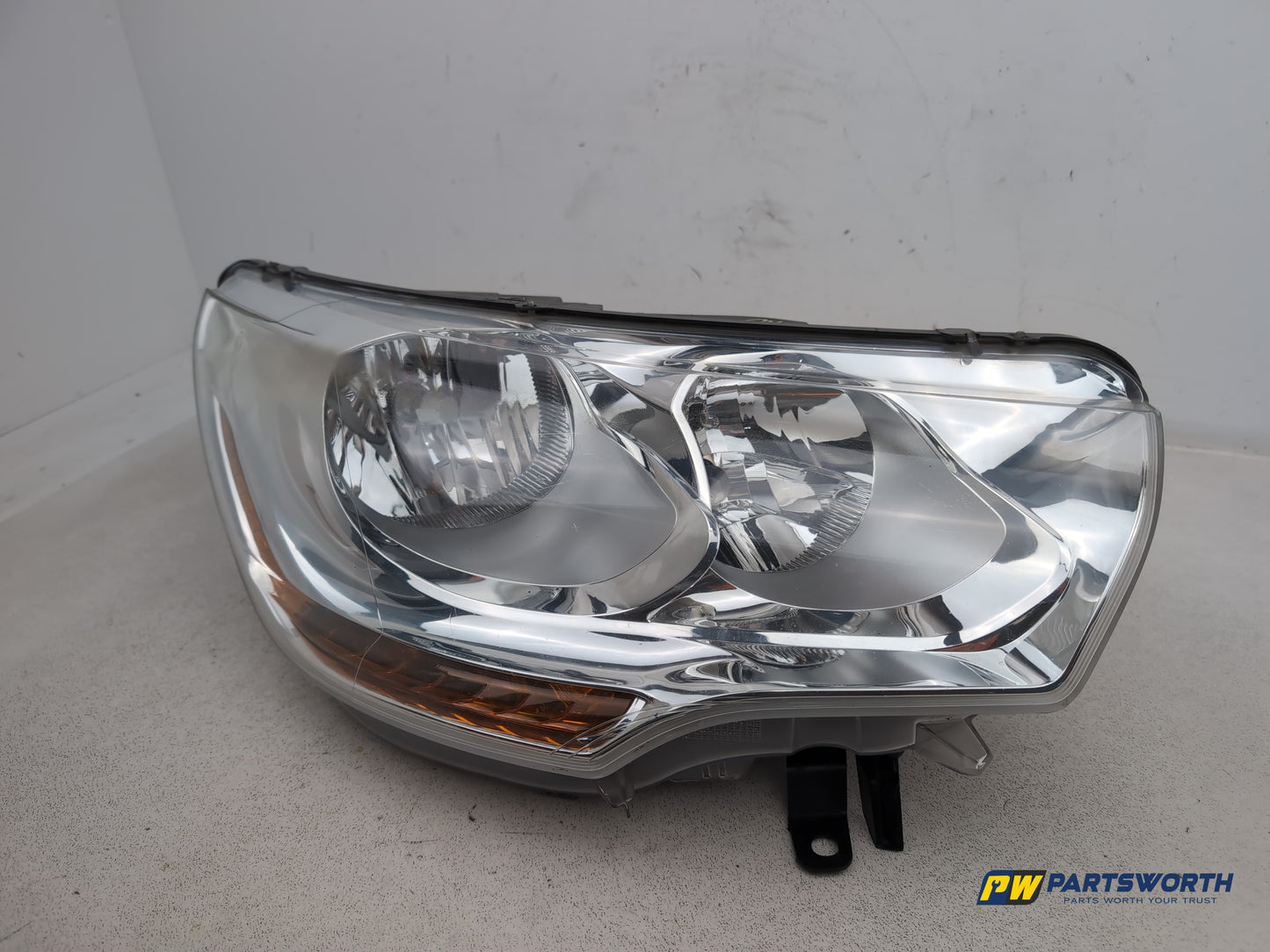 Citroen C4 Vtr+ Hdi Headlamp Rh Driver Side 28442845 2010-2013 - photo 2