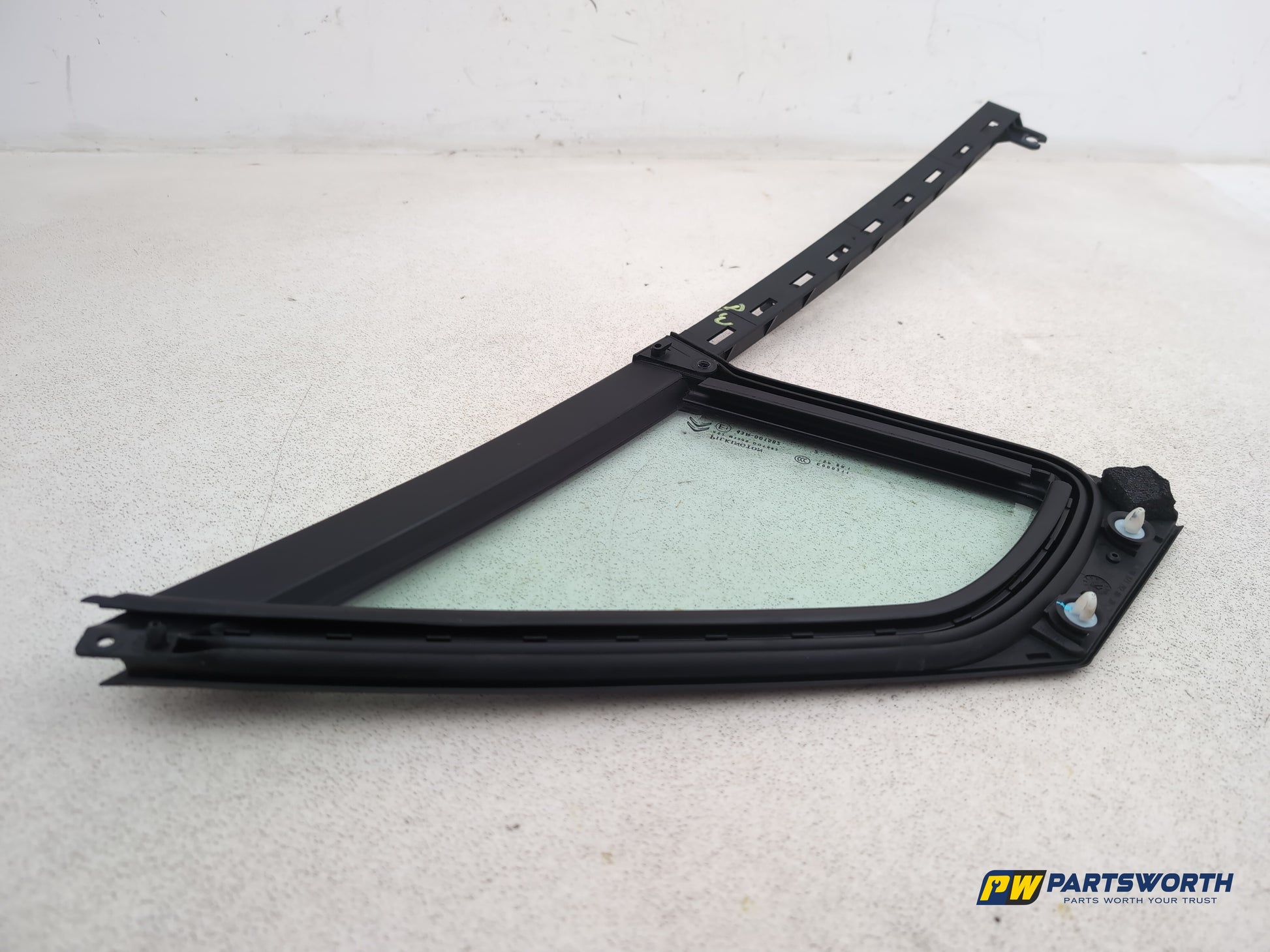 Citroen C4 Vtr+ Hdi Door Glass Quarter Light Front Lh Passenger Side 2010-2013 - photo 8
