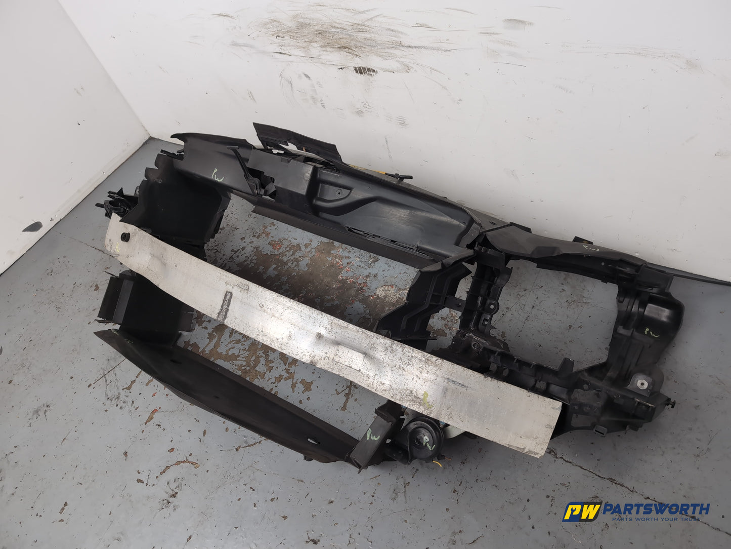 Mercedes-Benz B160 Sport Cvt Front Slam Panel And Crash Bar 2005-2011 - photo 2