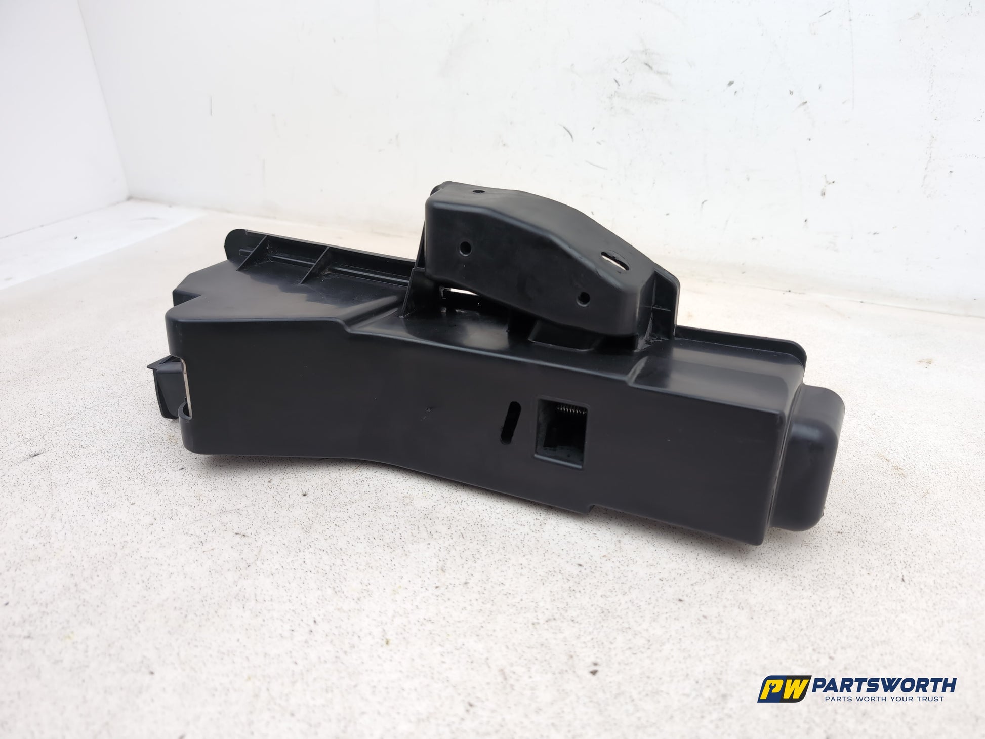 Audi A6 C6 Lifting Jack Car Tool Emergency Wheel Lift 4f0011031 - photo 2