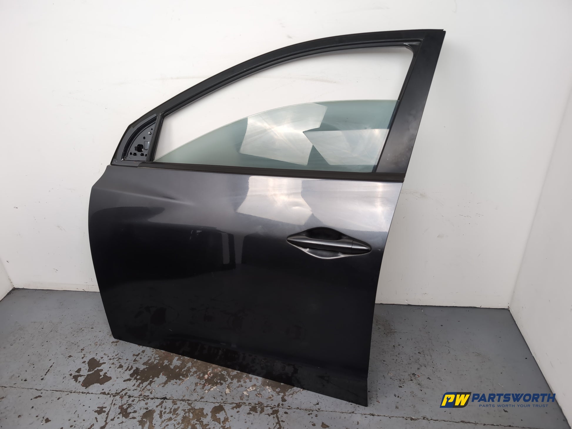 Hyundai Ix35/Tucson Lm/El Door Front Lh Passenger Side Grey 5k 2009-2016 - photo 2