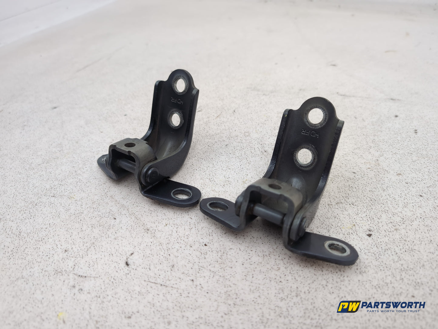 Hyundai Ix35 Style 2wd Crdi Front Door Hinge Pair Lh Passenger Side 2009-2015 - photo 2