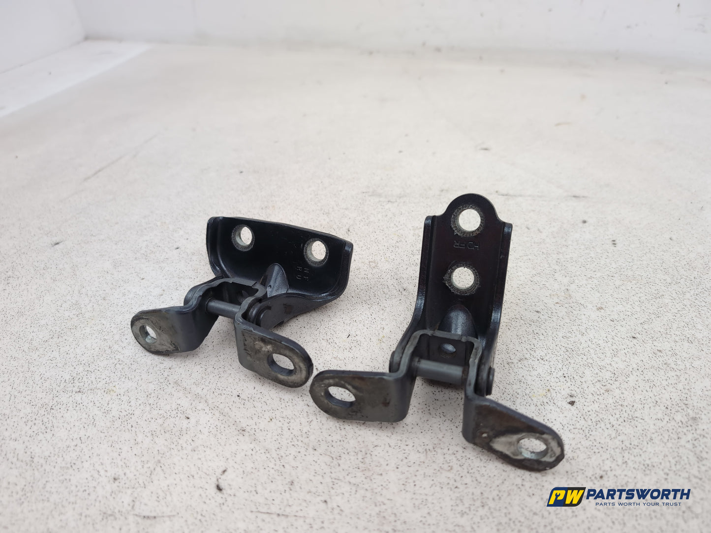 Hyundai Ix35 Style 2wd Crdi 134 Door Back Hinge Rh Right Driver Side 2009-2015 - photo 2