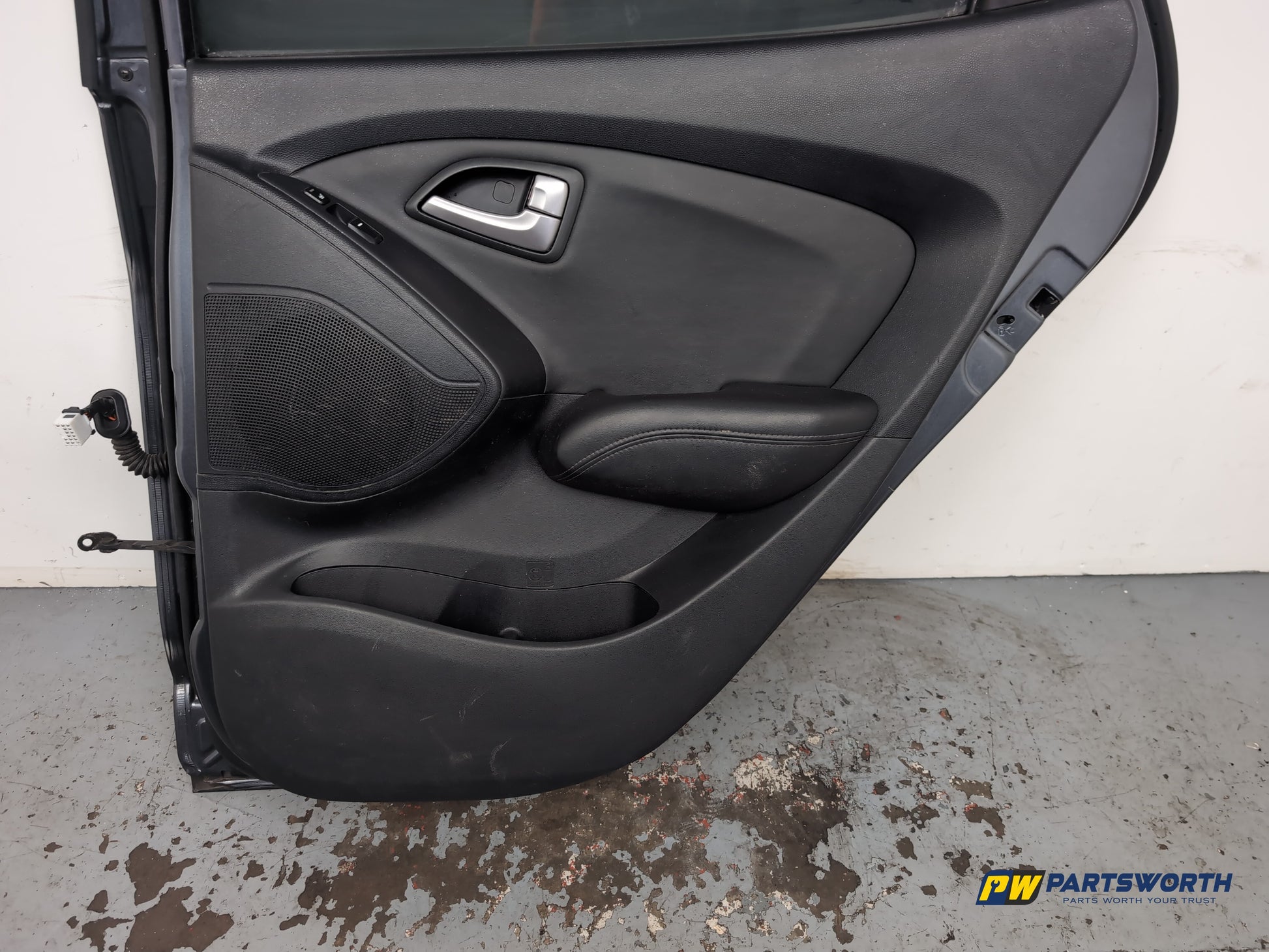 Door Rear RH 8