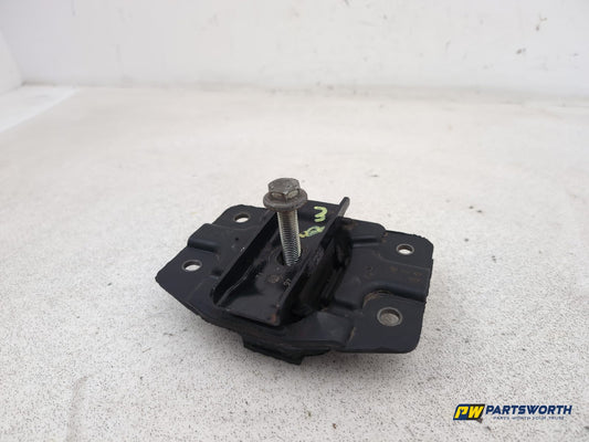 Engine Mounting Bracket 2