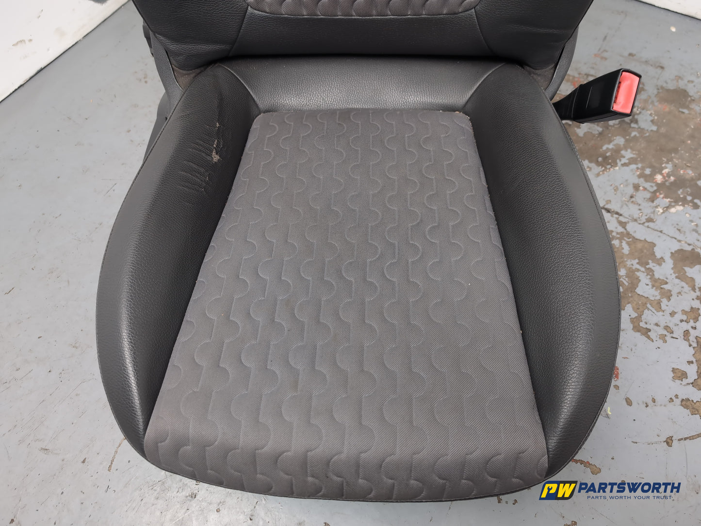 Vauxhall Corsa Se Front Left Right And Rear Seat Set 2006-2014 - photo 8