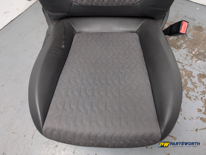 Vauxhall Corsa Se Front Left Right And Rear Seat Set 2006-2014 - photo 8