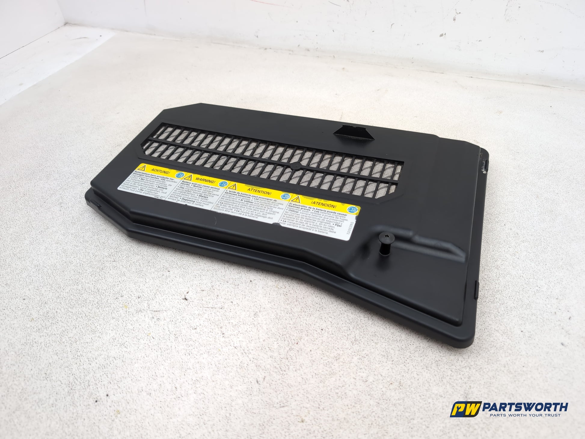 Porsche Cayenne Tiptronic S Battery Cover 7l0864643 2003-2010 - photo 2