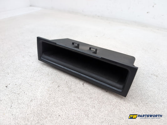 Porsche Cayenne Tiptronic S Centre Console Storage Tray 7l5857230 2003-2010 - photo 2