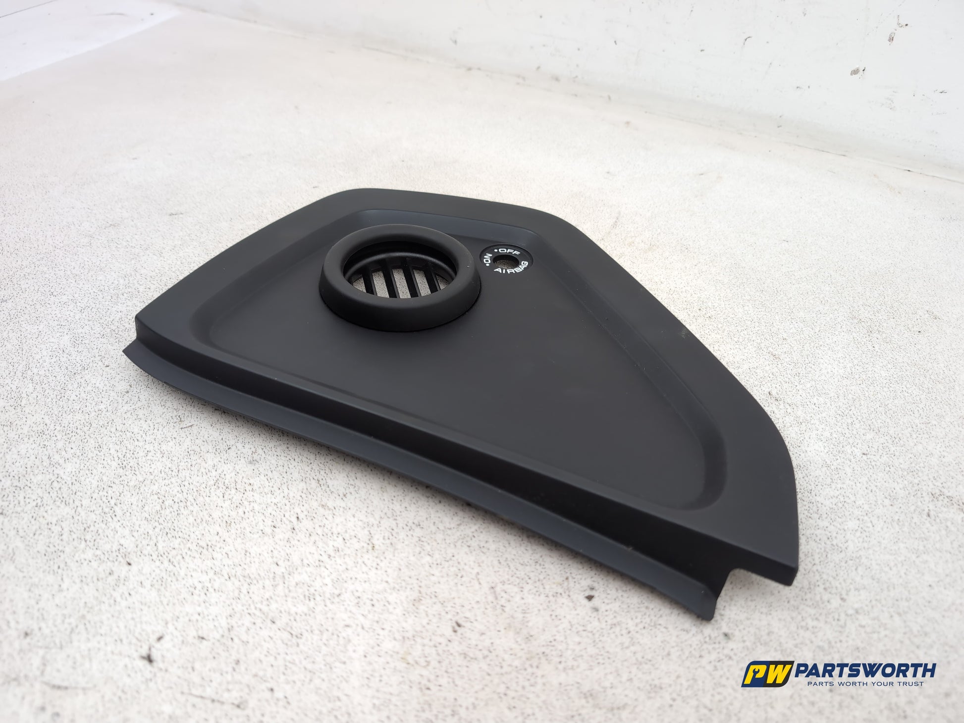 Porsche Cayenne Tiptronic S Left Dash End Cap Fuse Cover 7l5857175 2003-2010 - photo 2