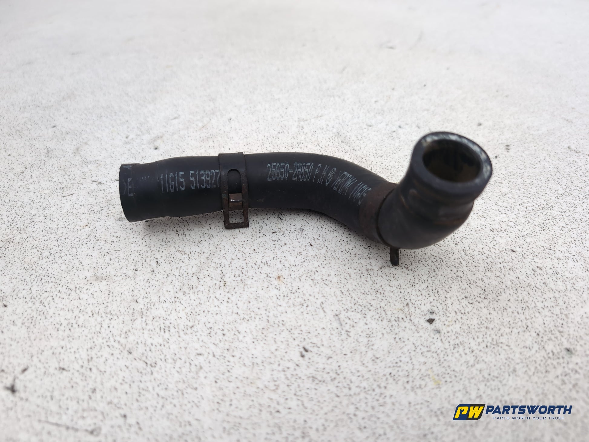 Hyundai I40 Style Crdi Engine Water Coolant Pipe Hose 256502a850 2011-2019 - photo 2