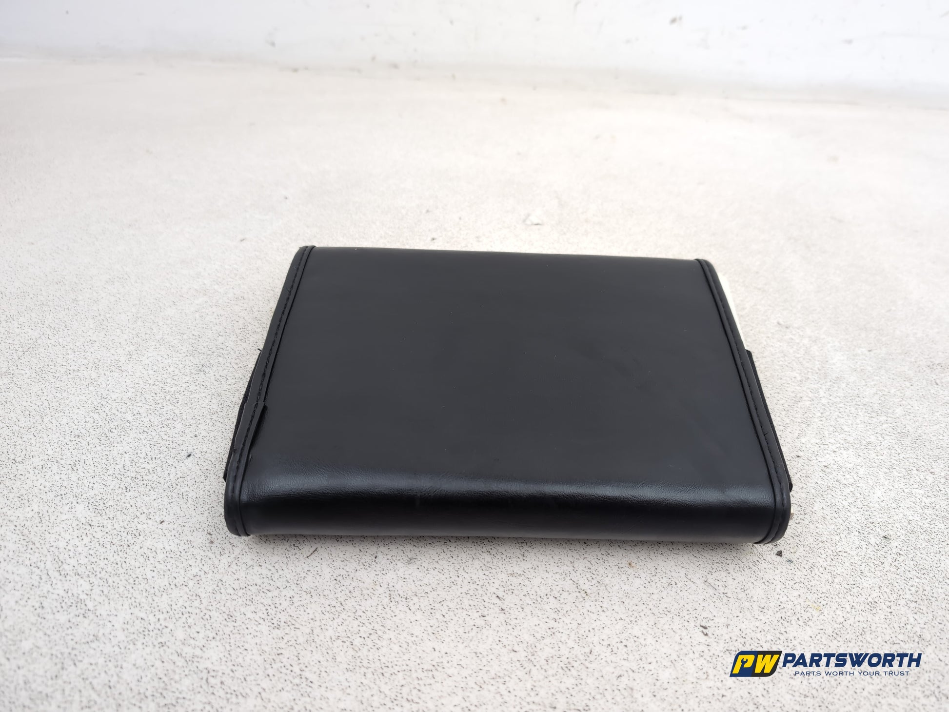 Porsche Cayenne Tiptronic S Owners Manual Handbook & Folder 2003-2010 - photo 2