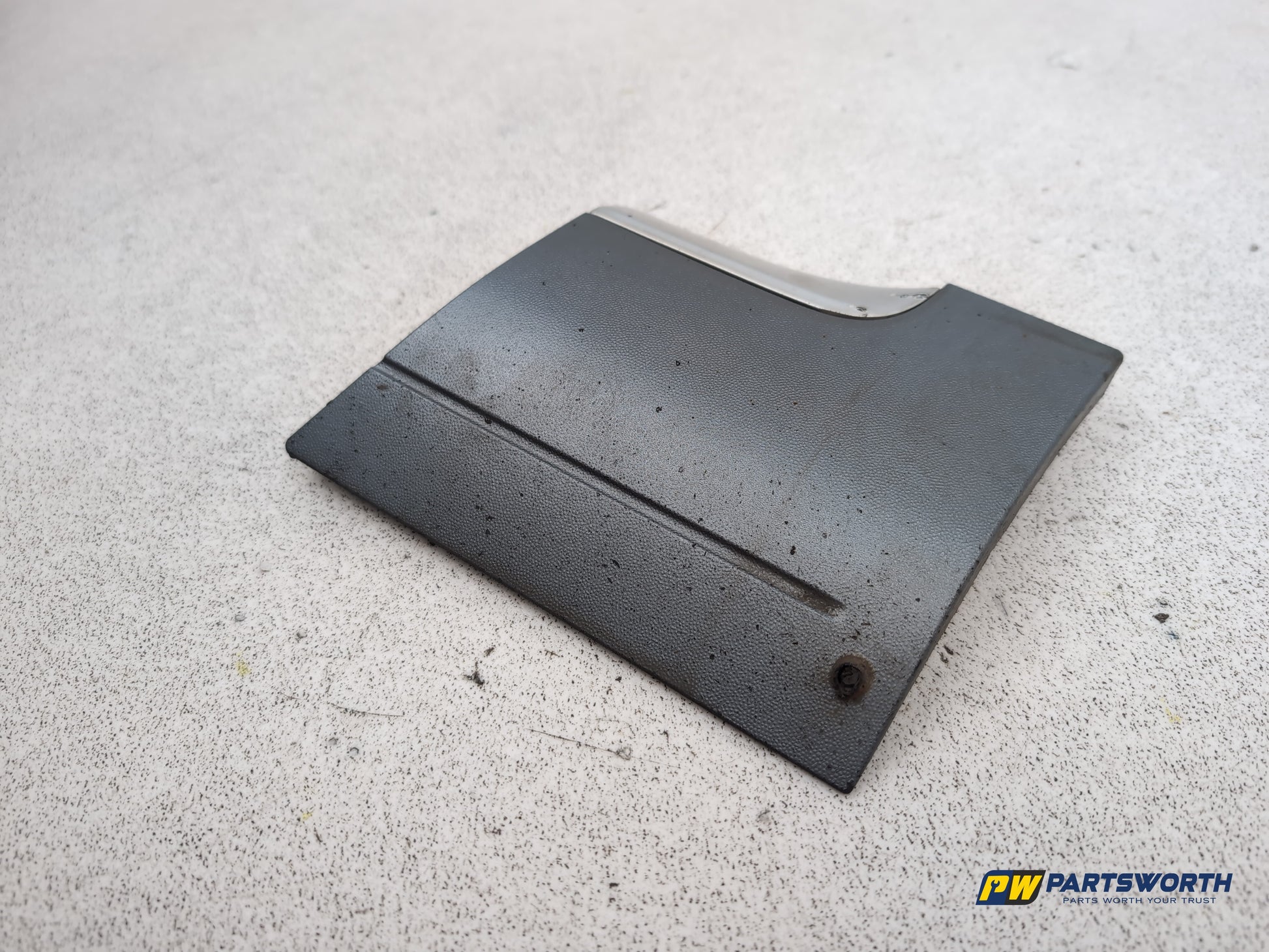 Porsche Cayenne Tiptronic S Driver Side Front Wing Trim 7l5854960 2003-2010 - photo 2