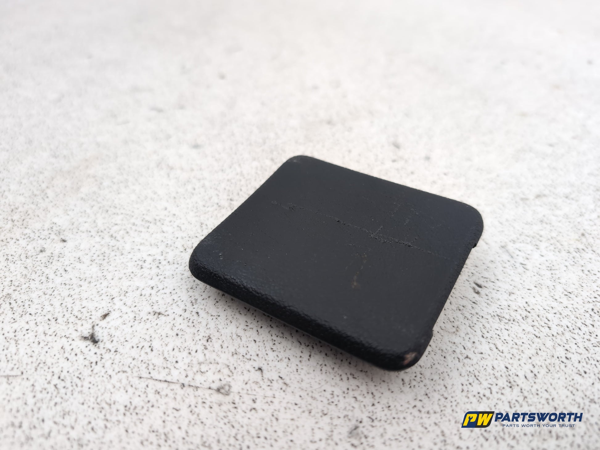 Porsche Cayenne Tiptronic S Rear Emergency Boot Opening Handle Cover 7l5867747 - photo 2