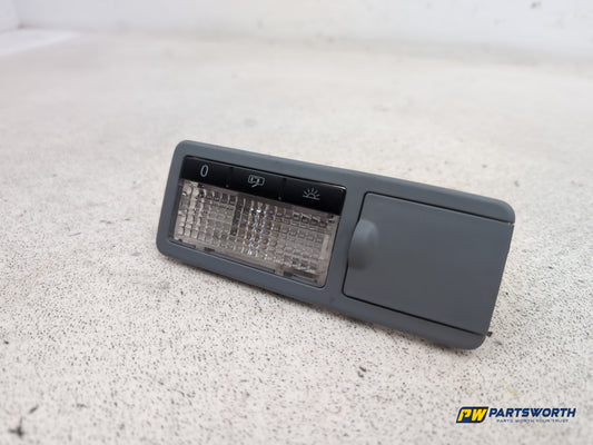 Porsche Cayenne Tiptronic S Interior Roof Light Rear Right Driver Side 7l5947292 - photo 2