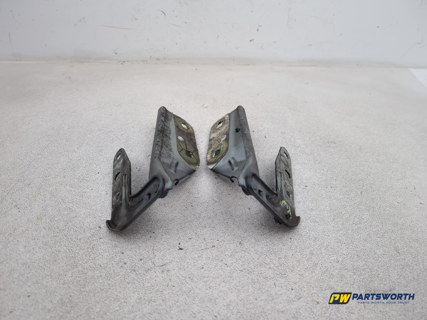 Porsche Cayenne Tiptronic S Bonnet Hinges Pair 7l5823301 2003-2010 - photo 8