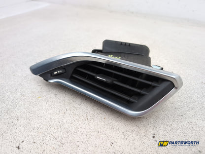 Peugeot 208 Active Right Driver Side Dashboard Air Vent 9673131677 2012-2019 - photo 2