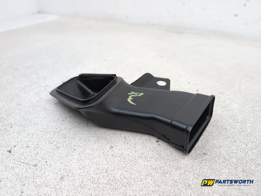 Peugeot 208 Active Air Intake Duct Right Driver Side 9673843280 2012-2019 - photo 2