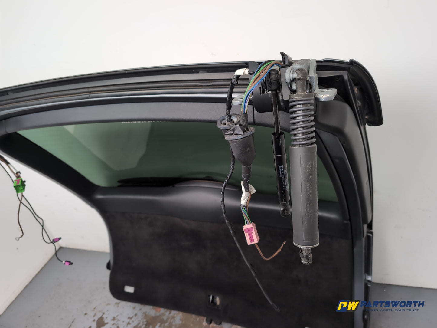 Boot Lid 14