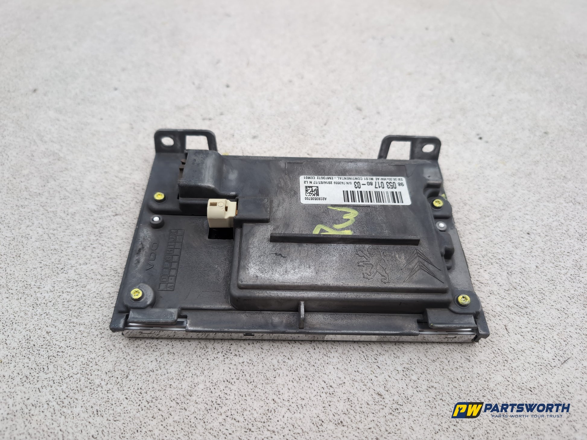 Peugeot 208 Active Stereo Radio Head Unit Cd Player And Display 9805301780 - photo 9