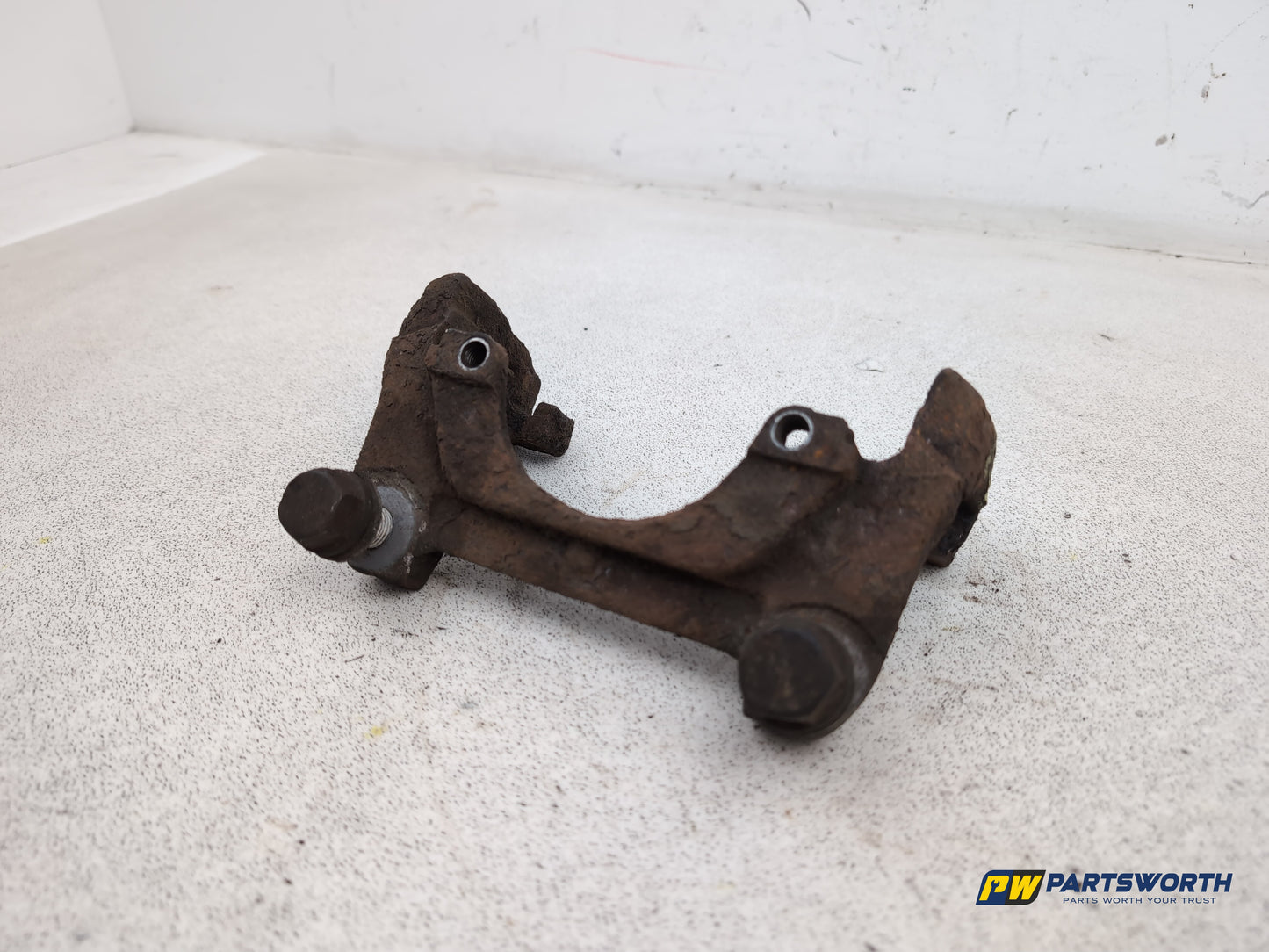 Audi A6 Se Tdi Quattro A Caliper Bracket Holder Front Left 2005-2008 - photo 2