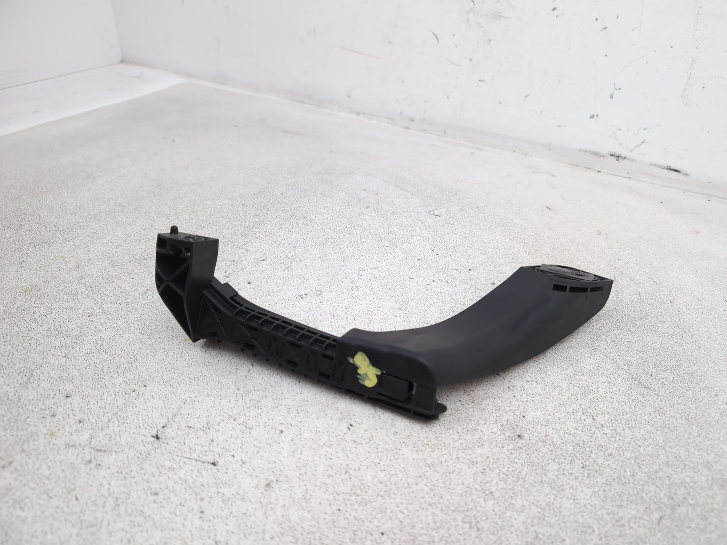Peugeot 208 Active Passenger Side Rear Window Guide Rail 9673361380 2012-2019 - photo 2