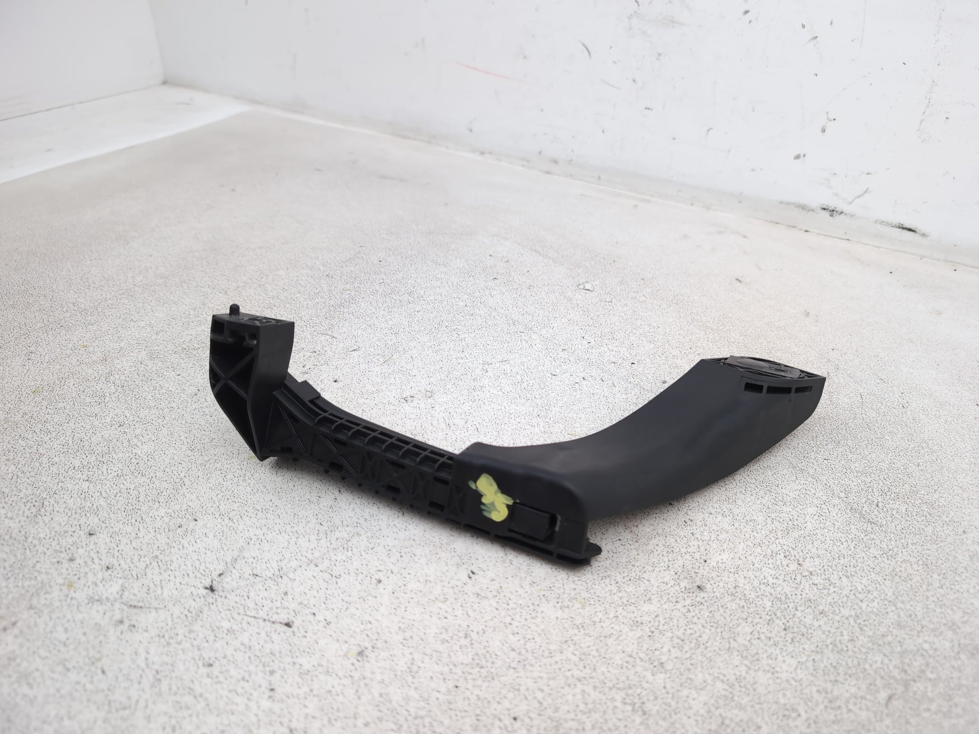 Peugeot 208 Active Passenger Side Rear Window Guide Rail 9673361380 2012-2019 - photo 2