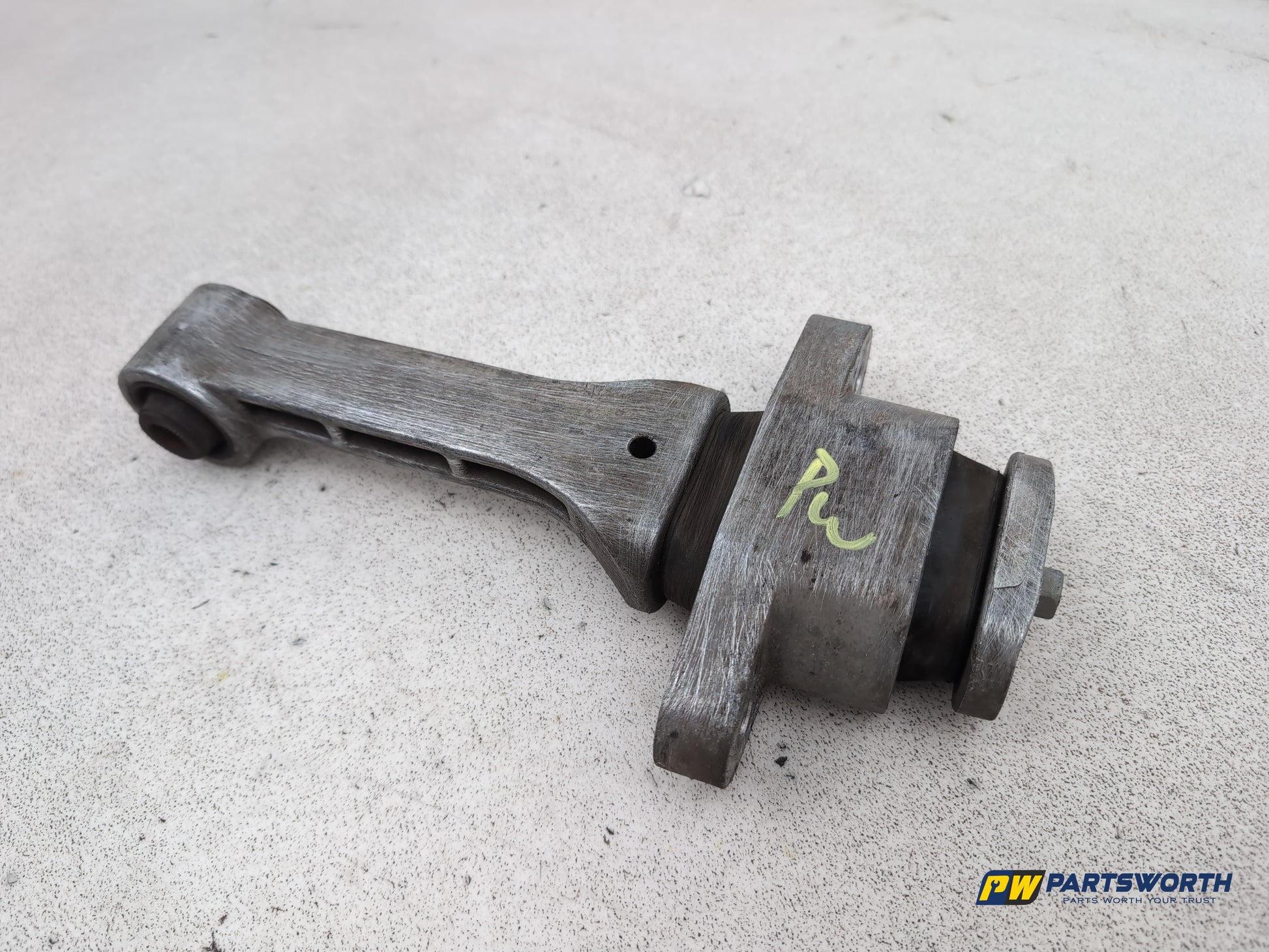 Hyundai Ix35 Style 2wd Crdi 134 Engine Mounting Bracket 219692s000 2009-2015 - photo 2