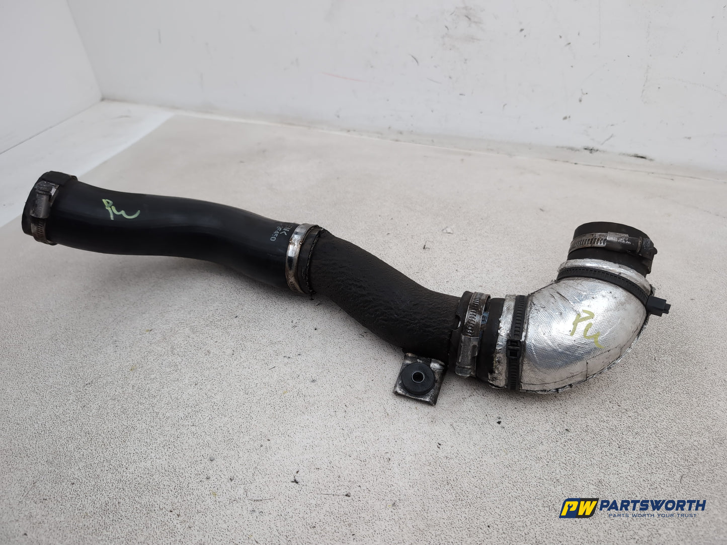 Hyundai Ix35 Style 2wd Crdi 134 Diesel Air Intake Turbo Hose Pipe 2009-2015 - photo 2
