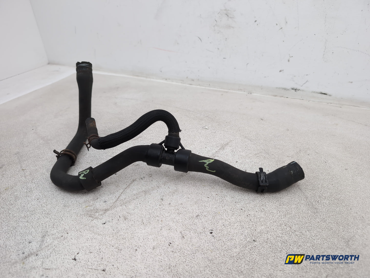 Ford Galaxy Zetec Tdci Auto Coolant Pipe 9g918260bb 2010-2015 - photo 2