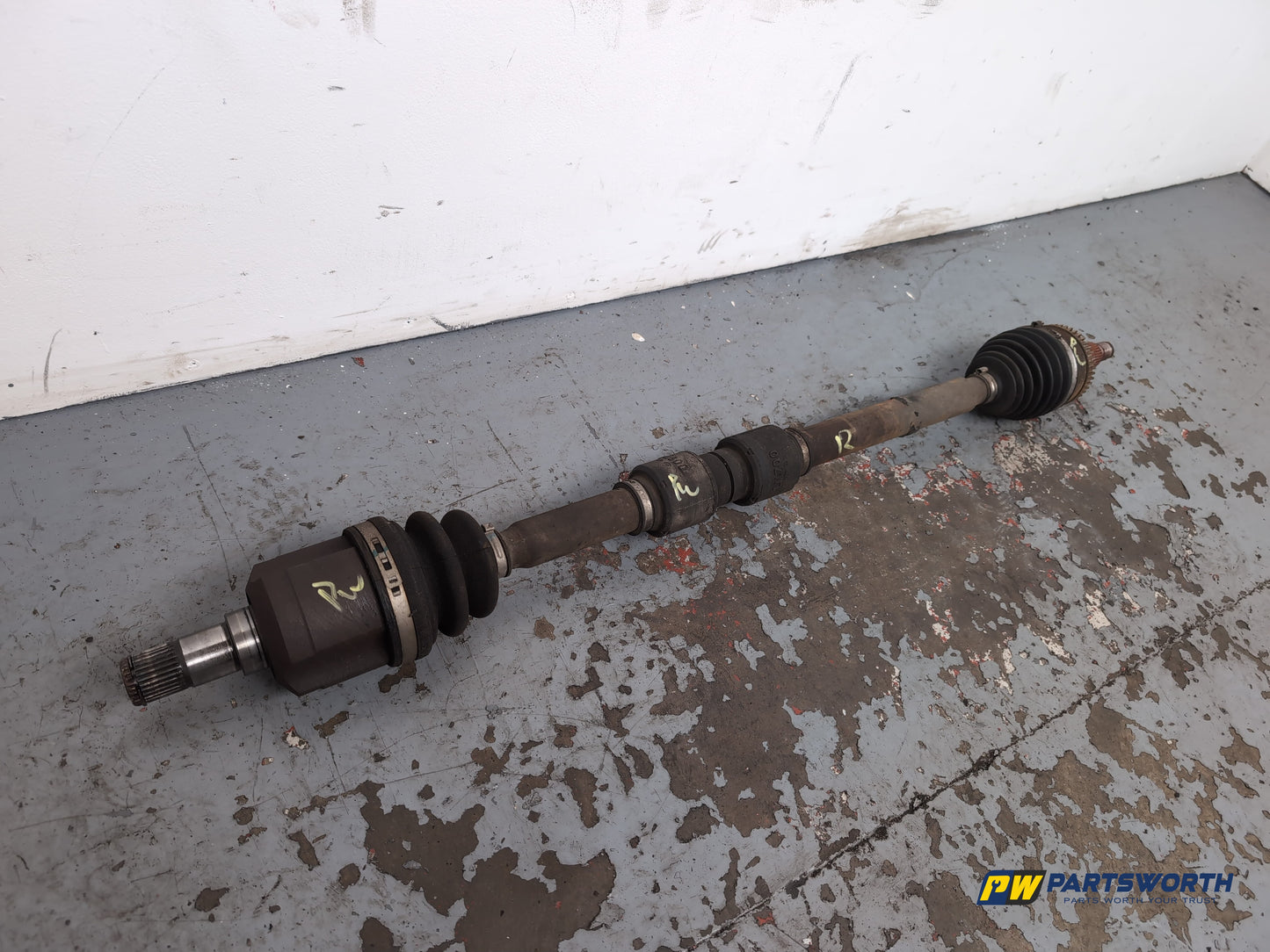 Hyundai Ix35 Style 2wd Crdi 134 Driveshaft Front Rh Driver Side 2009-2015 - photo 2