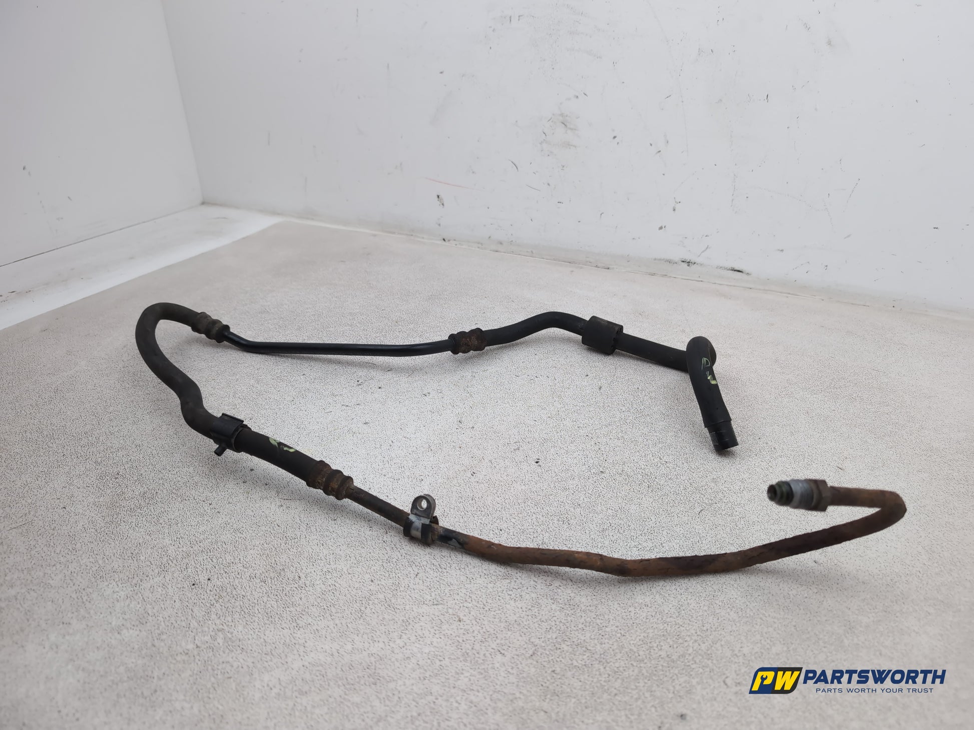 Porsche Cayenne Tiptronic S Power Steering Pipe 2003-2010 - photo 2