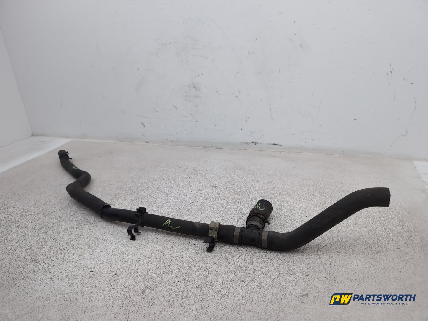 Porsche Cayenne Tiptronic S Coolant Hose Pipe 7l5122109b 2003-2010 - photo 2