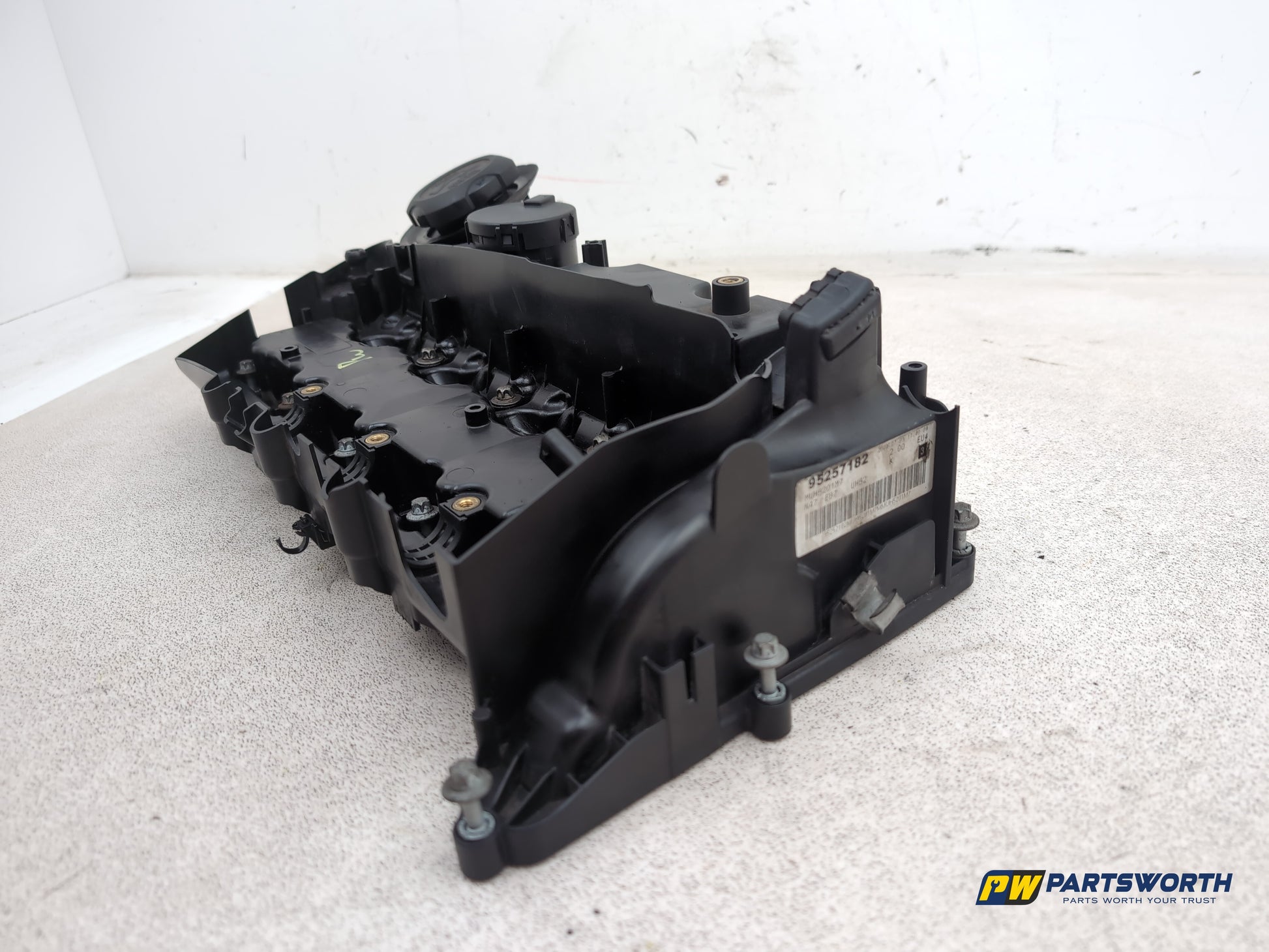 Engine Cover 8