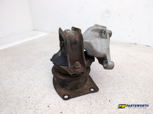 Engine Mounting Bracket 2