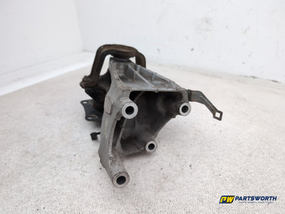 Engine Mounting Bracket 2