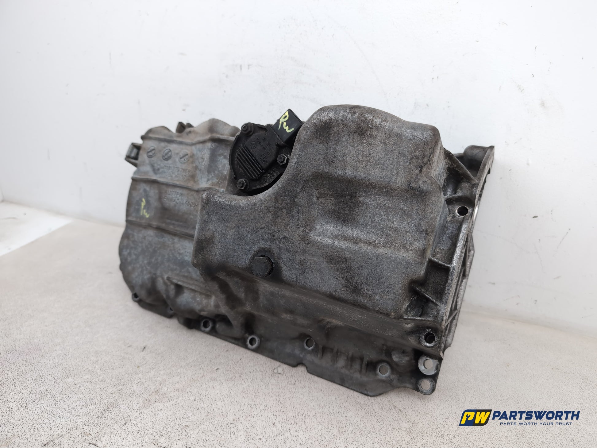 Bmw 1 3 Series E81 E82 E87 E90 E91 E92 Diesel Engine Sump 7797969 2008-2012 - photo 2