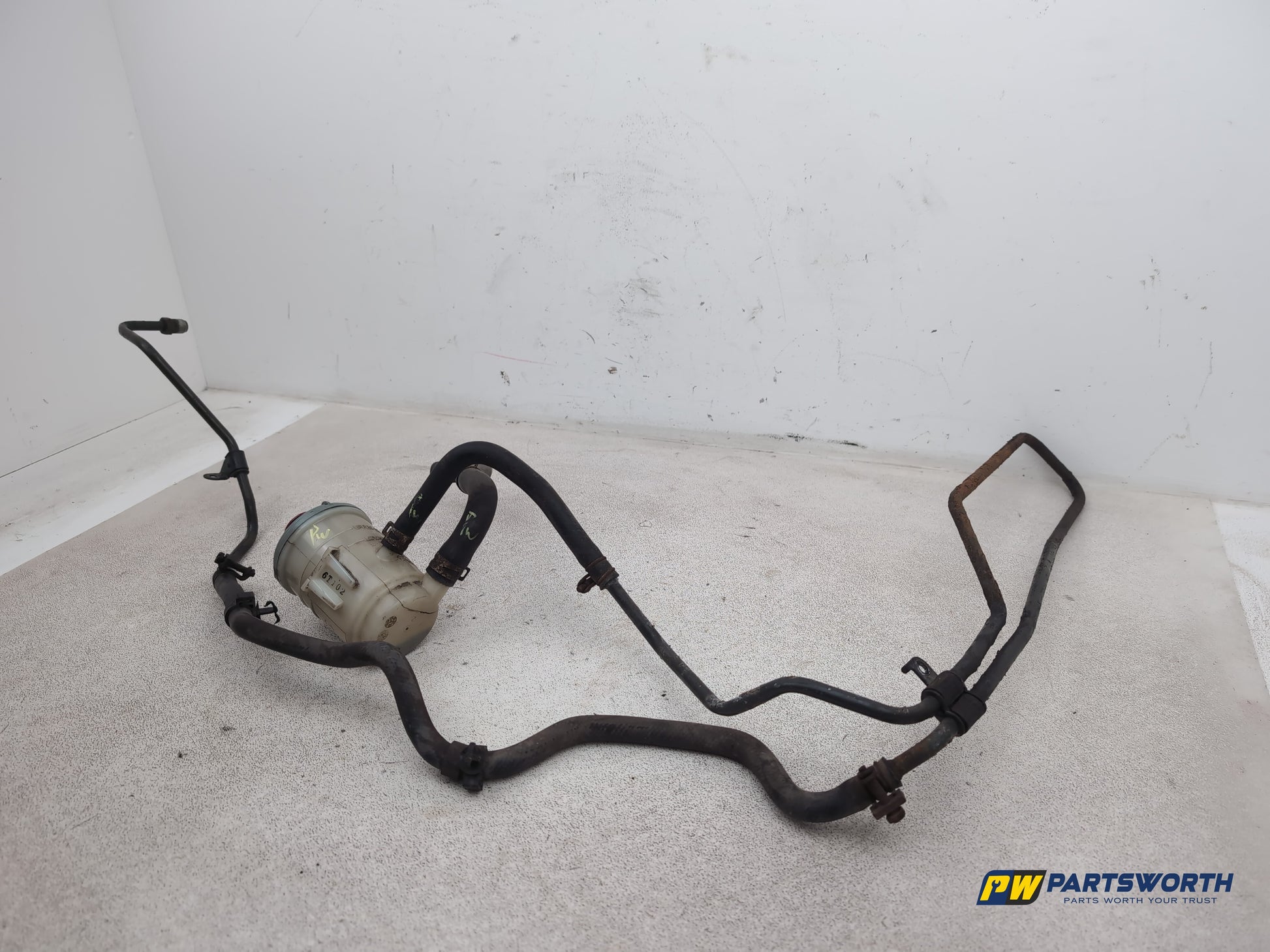 Audi A3 Sport Tfsi Power Steering Pump Pipe And Reservoir 2008-2012 - photo 2