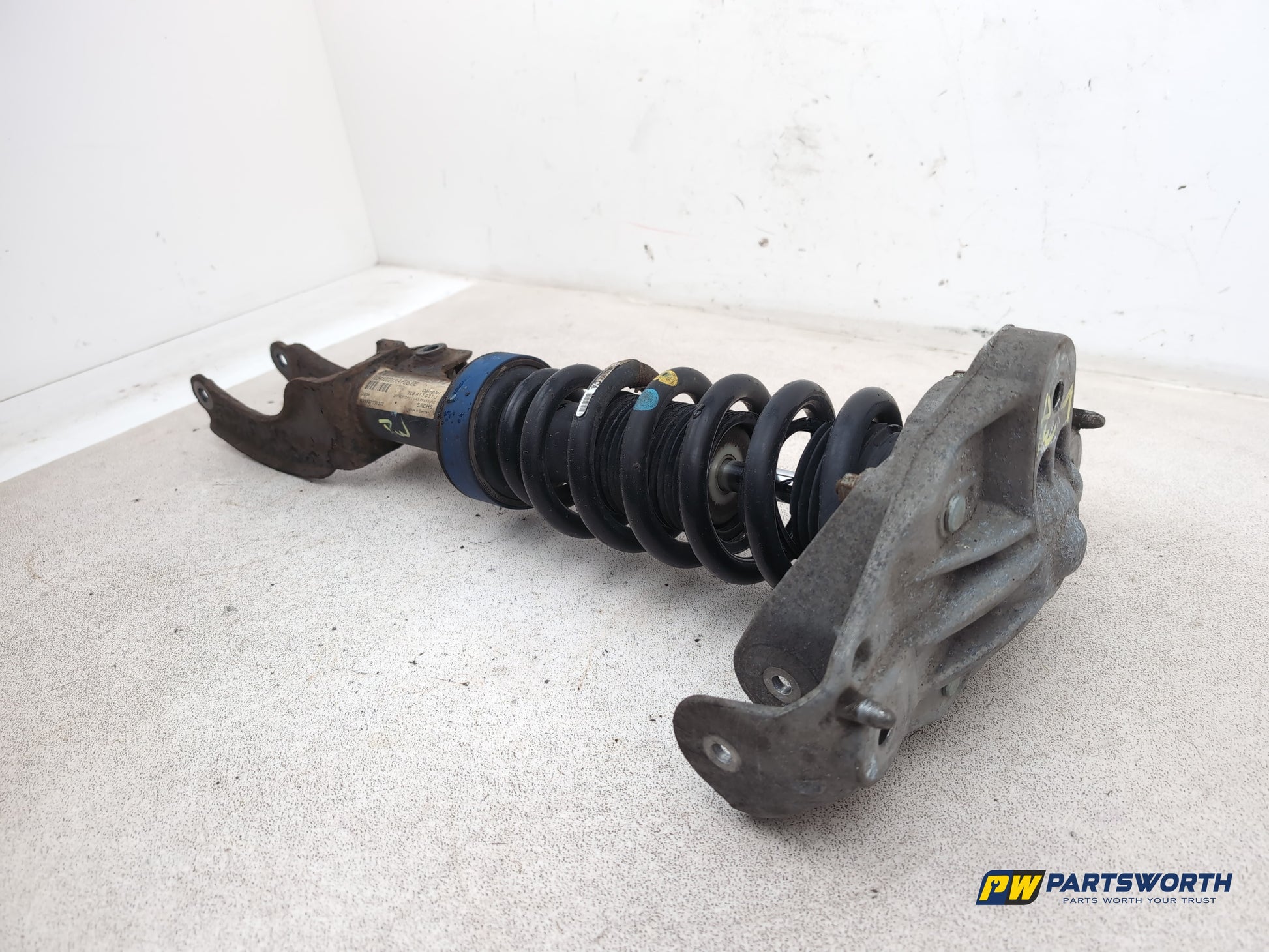Porsche Cayenne Tiptronic S Shock Absorber Front Lh Passenger Side 2003-2010 - photo 2