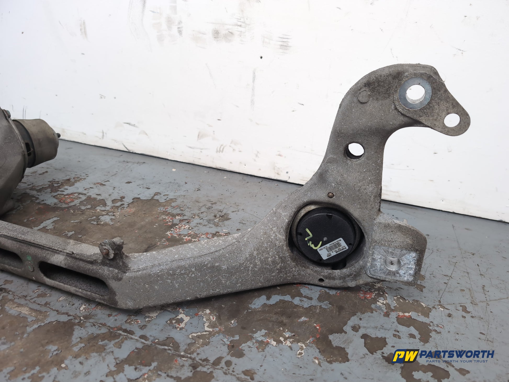 Engine Mounting Bracket 8
