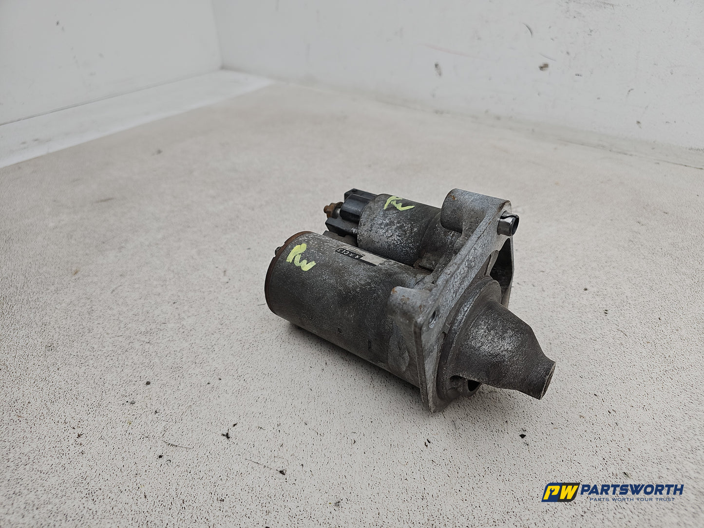 Peugeot 208 Active Starter Motor 9671530880 2012-2019 - photo 2