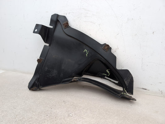 Moulding Wheel Arch Front RH 2