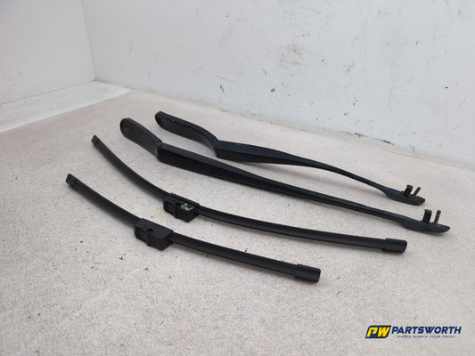 Front Wiper Arm and Blade Kit RH + LH (KIT 2