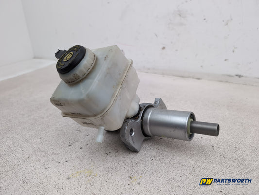 Brake Master Cylinder Assembly 2