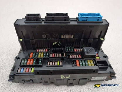 Bmw 5 6 Series F06 F10 F11 F12 F13 Front Fuse Relay Box & Junction Box 9252815 - photo 8
