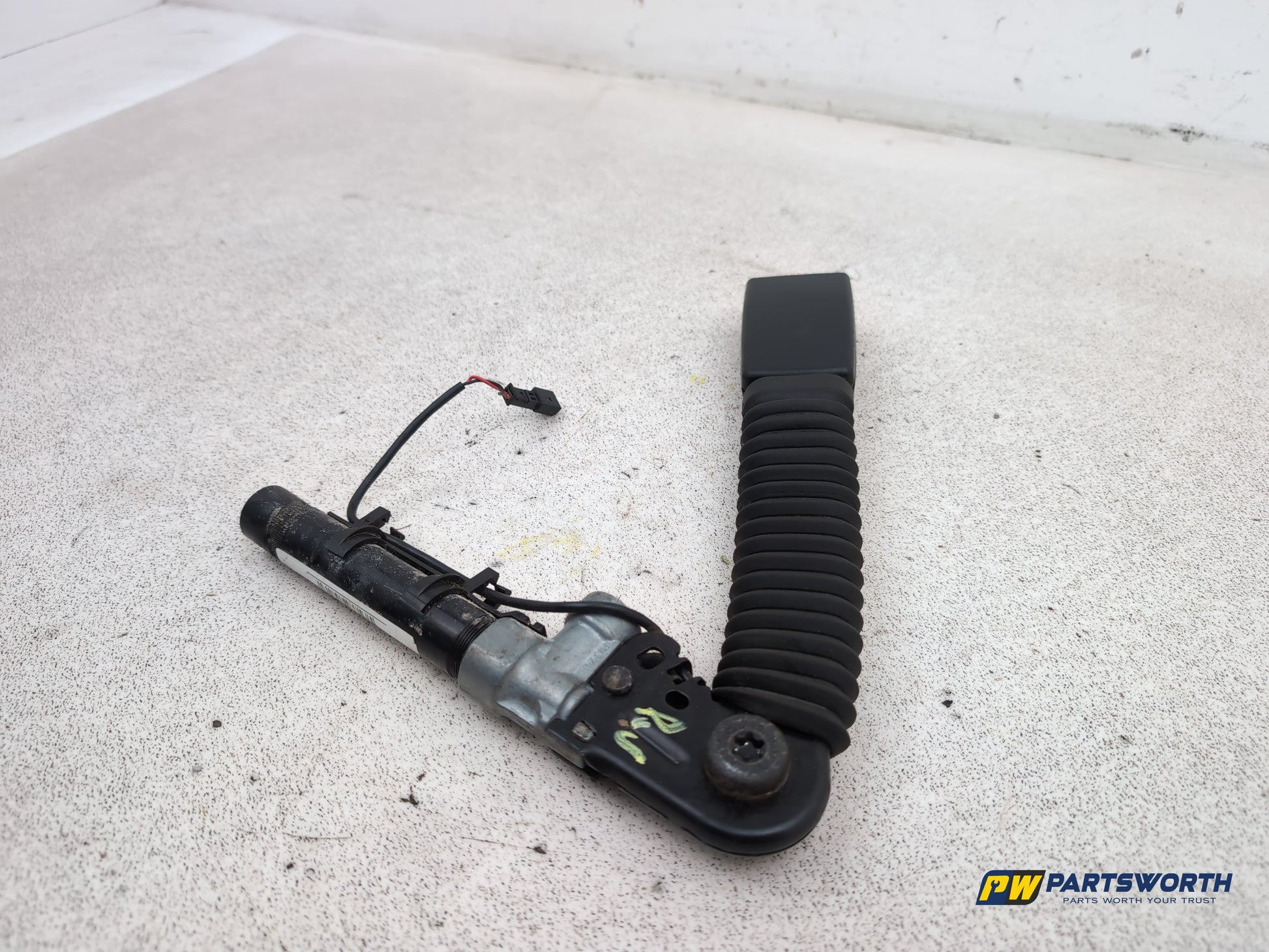 Seat Belt Front RH 2