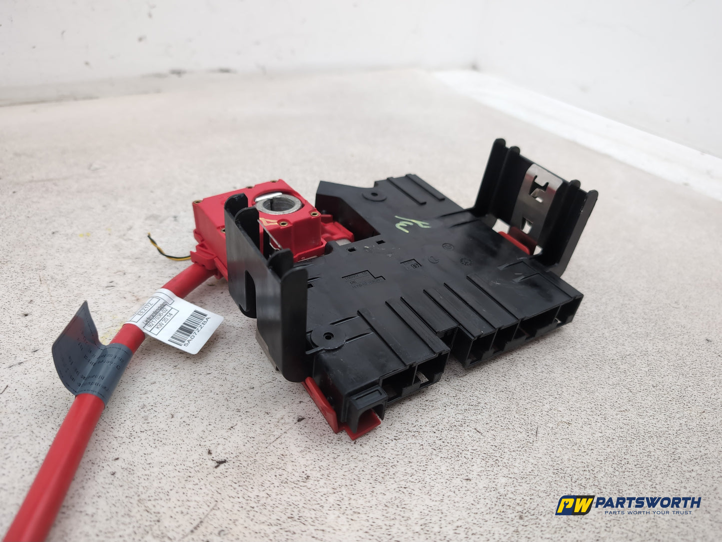 Bmw 5 6 7 Series F06 F10 F11 F12 F13 Battery Distribution Terminal Board 9240490 - photo 8